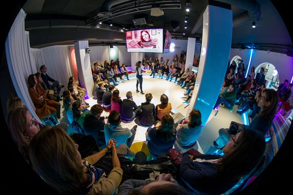 Déborah García Bello: «¡Que se le van las vitaminas!»