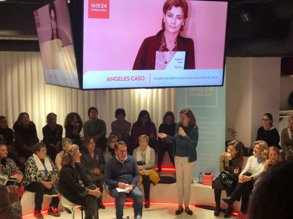 Presentación de «Quiero escribirte esta noche una carta de amor» de Ángeles Caso