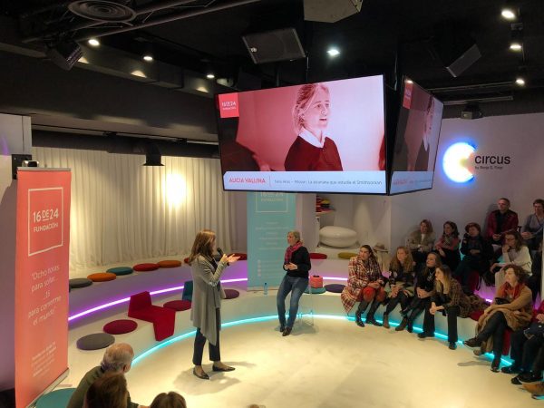 Alicia Vallina: «Nela Arias-Misson: La asturiana que estudia el Smithsonian»