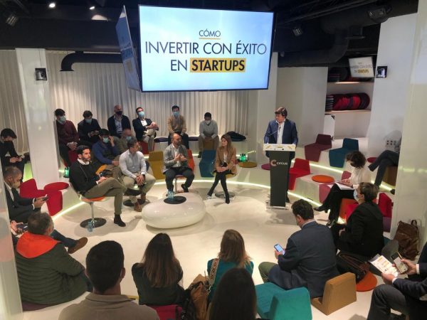 “Como invertir con éxito en startups”.