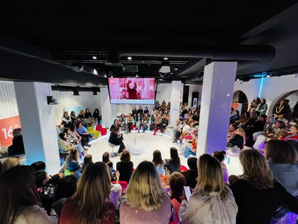 FUNDACIÓN 16 DE 24 – CHARO IZQUIERDO