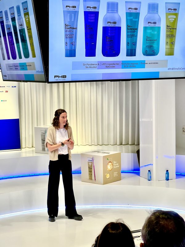 Evento de Dentaid  “Presentación de la gama: PHB, TIME TO CARE.”