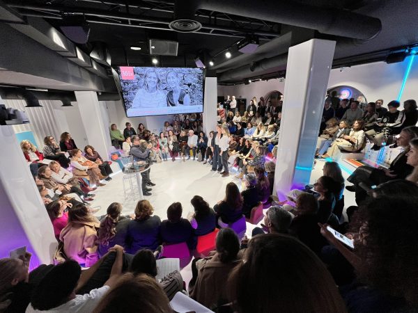 Evento de Fundación 16 de 24 “Paula Losa y Verónica Casaos, El gusto de saber come